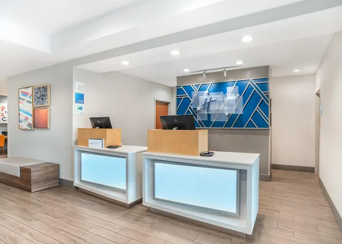 Holiday Inn Express Phenix City-Fort Benning By Ihg